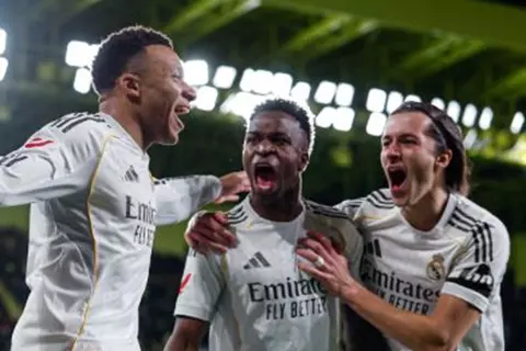 صدارة برشلونة مهددة.. ترتيب الدوري الإسباني بعد فوز ريال مدريد على فالنسيا